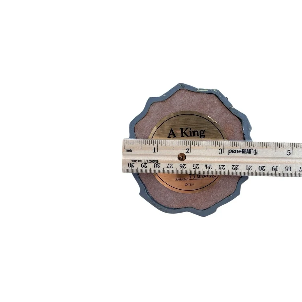 Gianni Benvenuti 'A King Is Born' Nativity Figurine‎ Dome Limited Edition